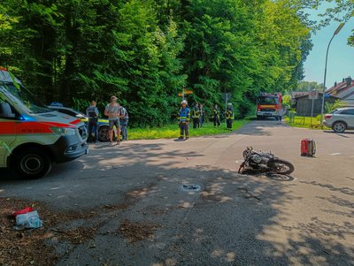 Verkehrsunfall, PKW gegen Motorrad